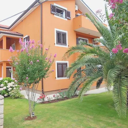 Zambratija 14557a Apartman *
